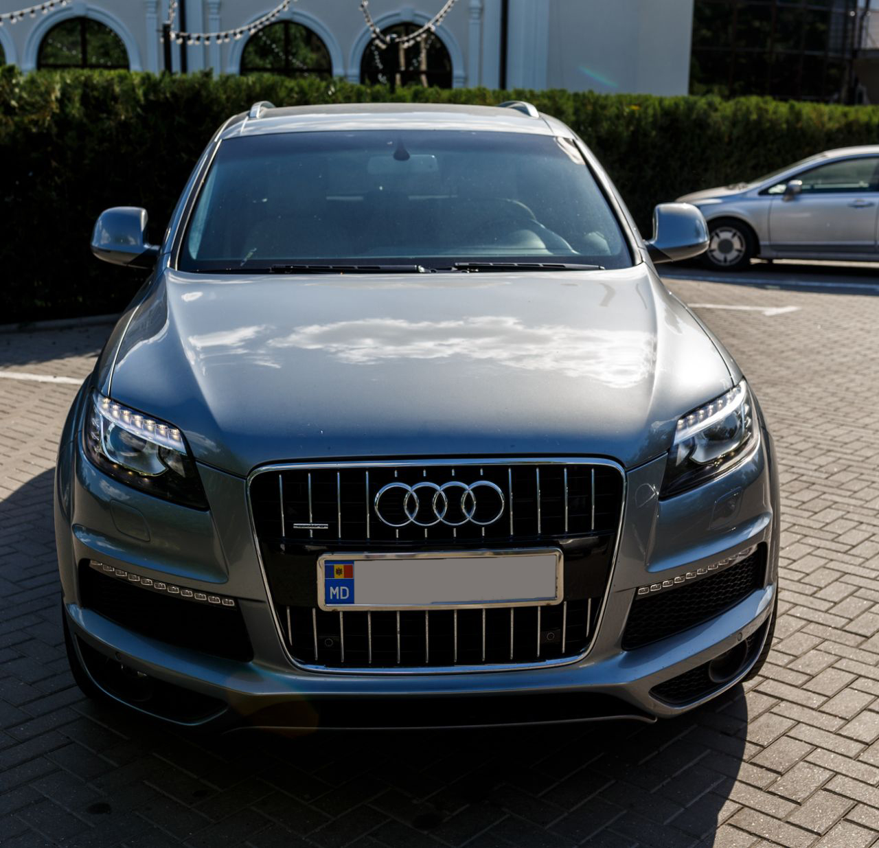 Hire A Audi Q 7 For The Weekend