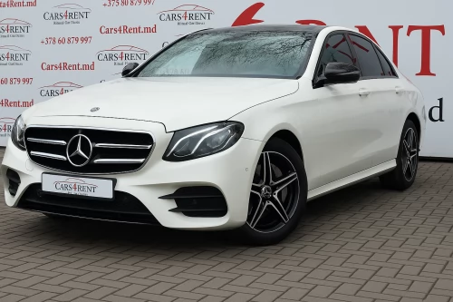 Cars4Rent - Mercedes-Benz E- klas 